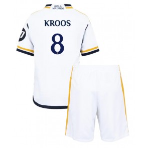 Real Madrid Toni Kroos #8 Hemmaställ Barn 2023-24 Kortärmad (+ Korta byxor)